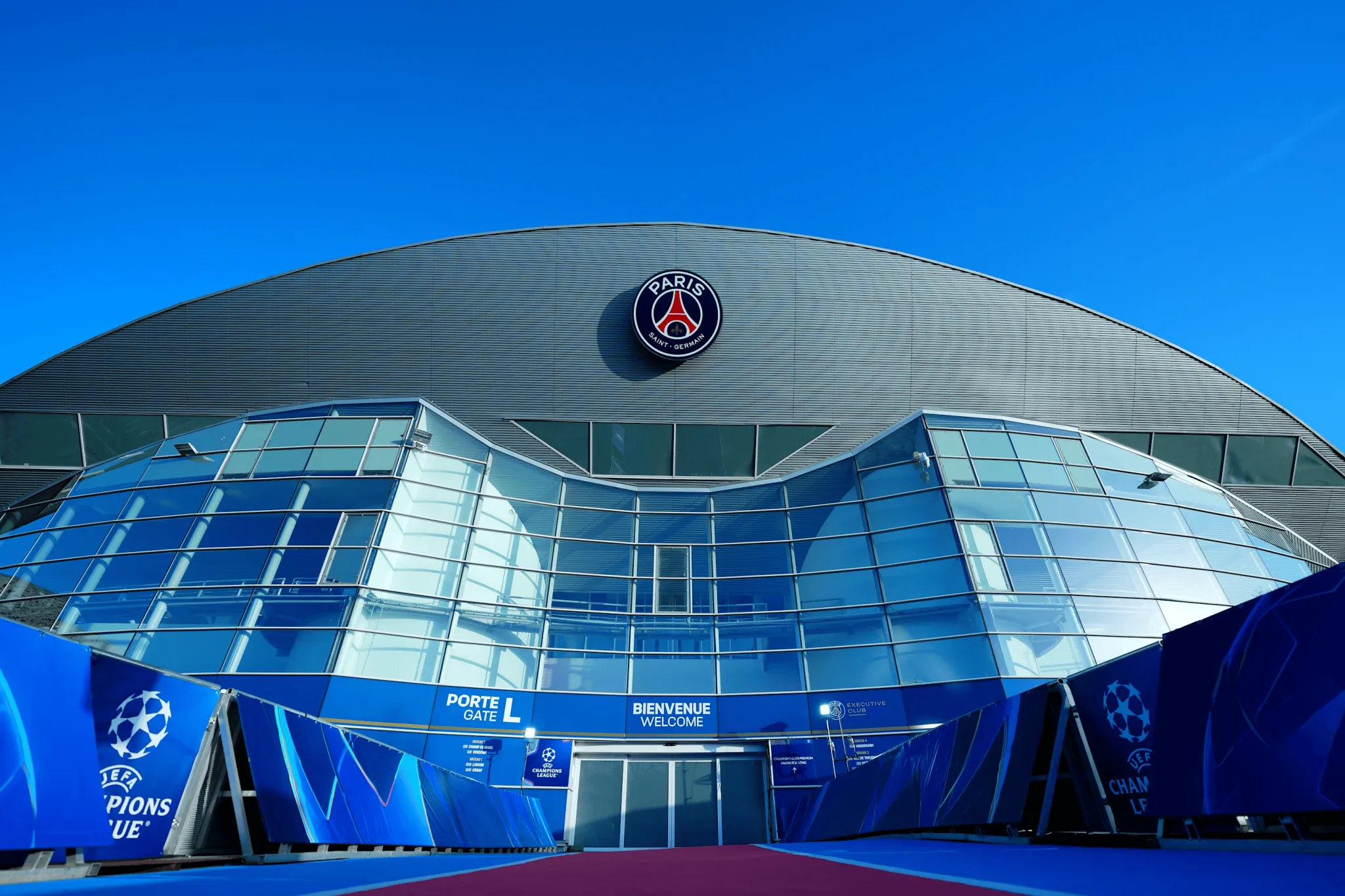 十五载打造豪门版图，巴黎将迎QSI时代第150场欧战